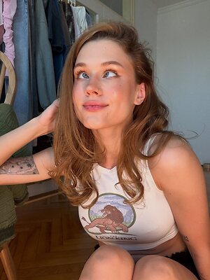 Sofia Simens leaked photo #55