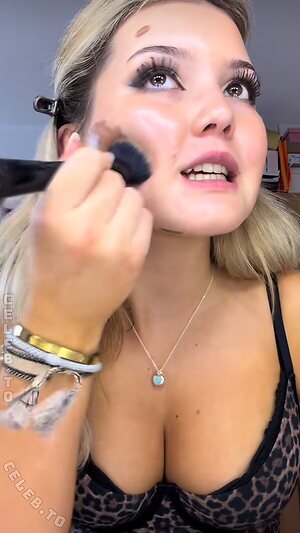 Sofia Stark Nude Leaked Photo #14