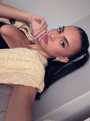 Sofia Tsarsitalidou leaked photo #14