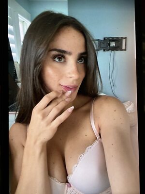 Sofiacrnilovic leaked photo #32
