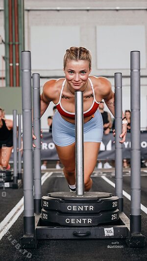 Sofie Richter photo