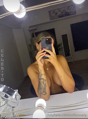 Sofielovely photo