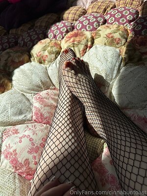 Softestcinnamonroll leaked photos