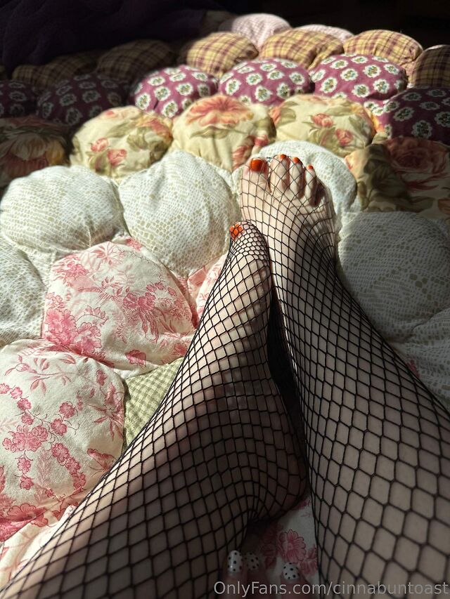 Softestcinnamonroll leaked photos