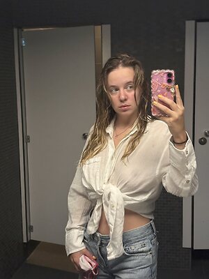sofuckingood13 sofuckingood_ model