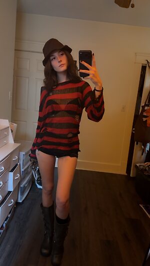 soggyalien22 leaked photo #350