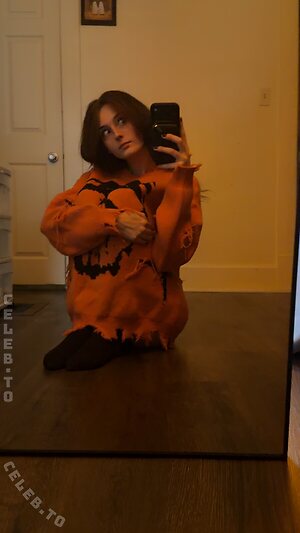 soggyalien22 leaked photo #443