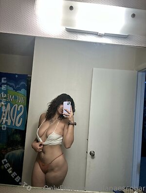 Solanaxoescobar leaked photo #2