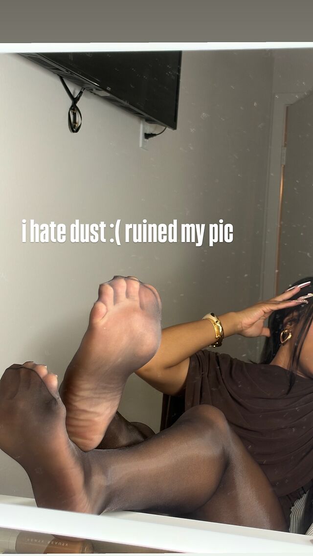 Solequeenri leaked photos