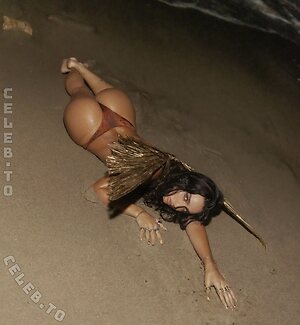 Sommer Ray leaked photo #136