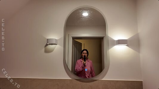 Sonny Loops Nude Leaked Photo #8