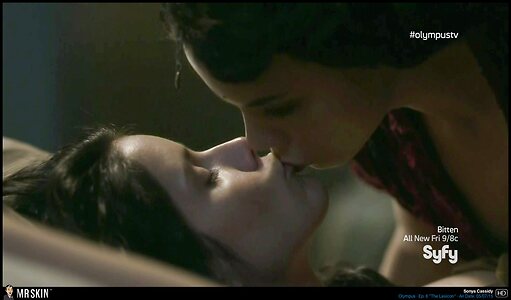 Sonya Cassidy leaked photo #14