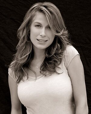 Sonya Walger leaked photo #73