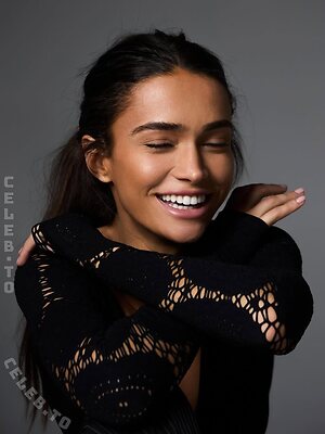 Sophia Chugranis Nude Leaked Photo #6