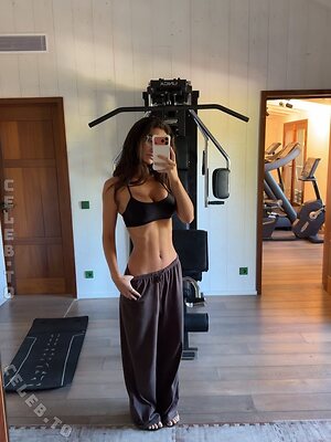 Sophia Chugranis Nude Leaked Photo #14