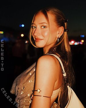 Sophia Diamond photo