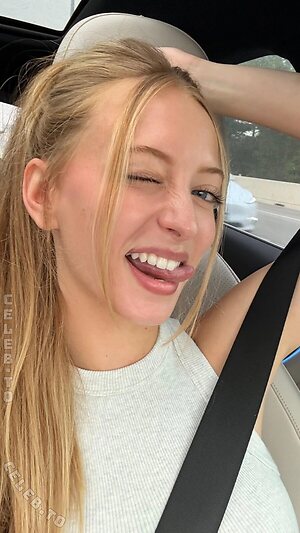 Sophia Diamond photo