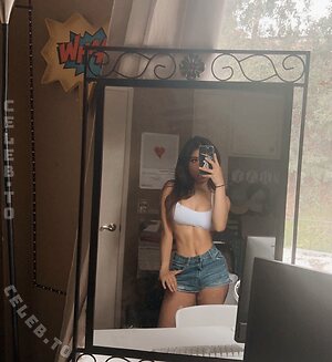 Sophia Frutos Nude Leaked Photo #11