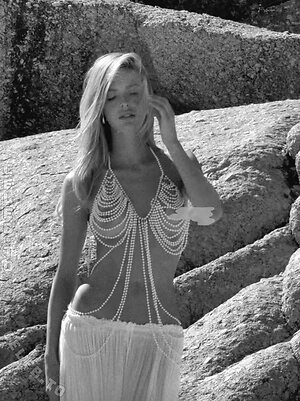 Sophia Lüders Nude Leaked Photo #16