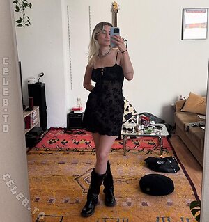 Sophia Sailer Nude Leaked Photo #2