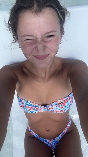 Sophia Sentner leaked photo #27