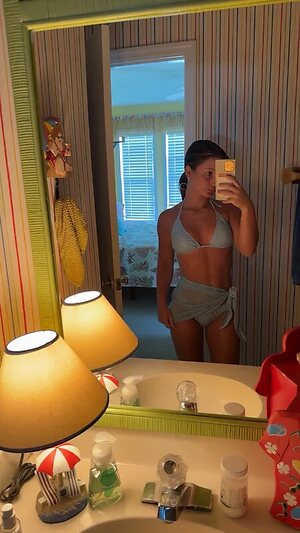 Sophia Sentner leaked photo #31