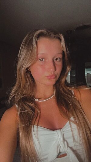Sophia Sentner leaked photo #33