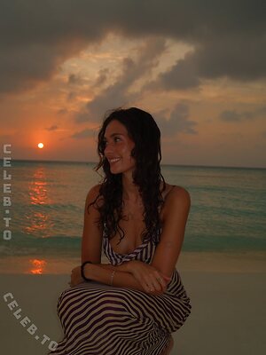 Sophia Weber Nude Leaked Photo #2