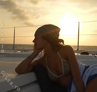 Sophia Weber Nude Leaked Photo #4