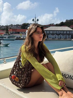 Sophia Nude Leaked Photo #24