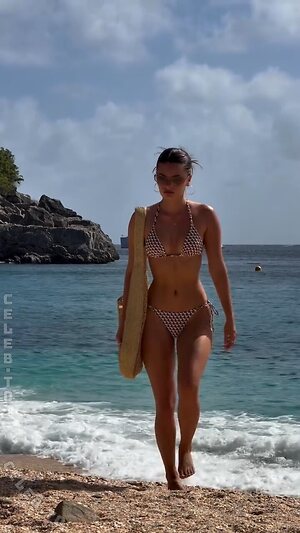 Sophia Nude Leaked Photo #30