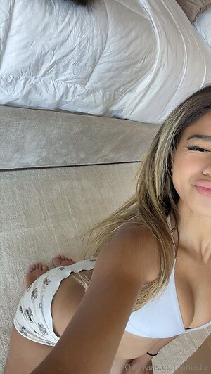 sophia.frutos leaked photo #11