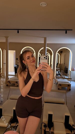 Sophia_xs Nude Leaked Photo #12