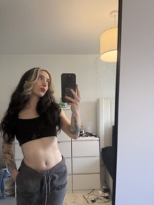 Sophie Burrell leaked photo #36