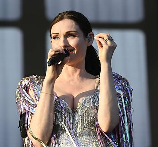 Sophie Ellis-Bextor leaked photo #8