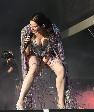 Sophie Ellis-Bextor leaked photo #17