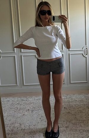 Sophie Habboo leaked photo #10