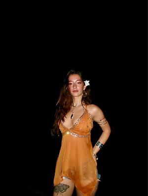 Sophie Hibiscus leaked photo #4