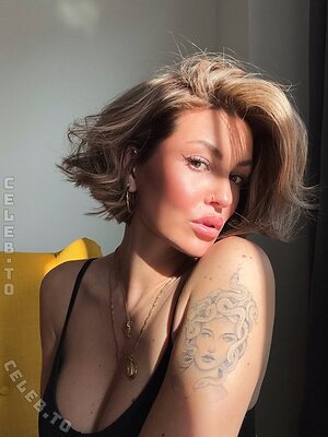 Sophie Imelmann Nude Leaked Photo #6