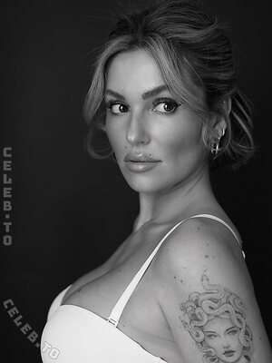 Sophie Imelmann Nude Leaked Photo #21