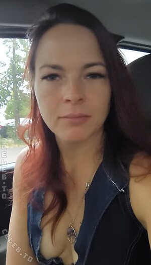 Sophie Lankovits leaked photo #10