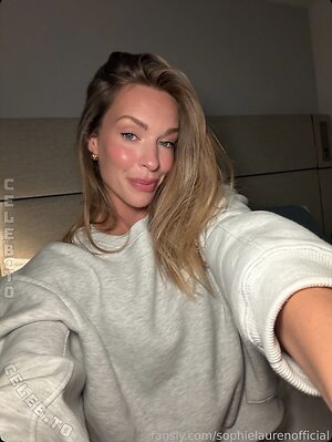Sophie Lauren Nude Leaked Photo #32