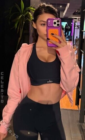 Sophie Mudd Nude Leaked Photo #102