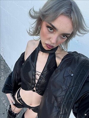 Sophie Powers Nude Leaked Photo #17