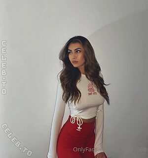 sophie rayne Nude Leaked Photo #12