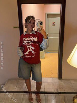 Sophie Schnur Nude Leaked Photo #54