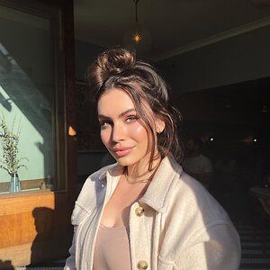 Sophie Simmons