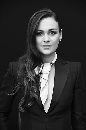 Sophie Skelton Nude Leaked Photo #13
