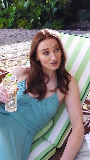 Sophie Turner leaked photo #102
