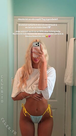 Sophiecharlotth Nude Leaked Photo #13